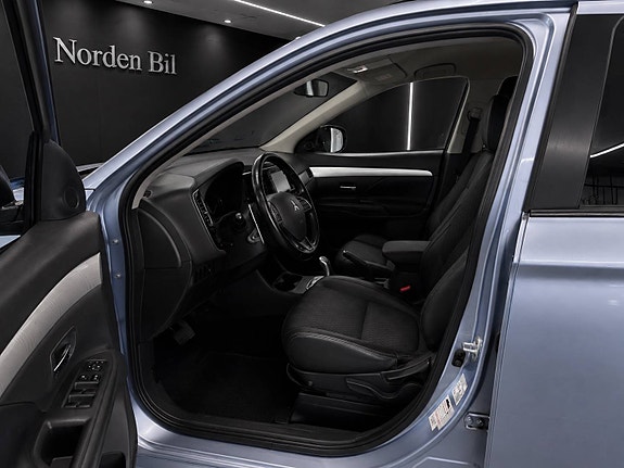 Mitsubishi Outlander 7 of 21