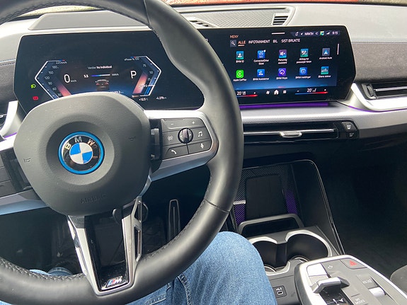 BMW iX2 12 of 14