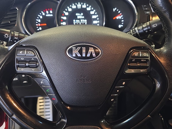 Kia Ceed 14 of 20