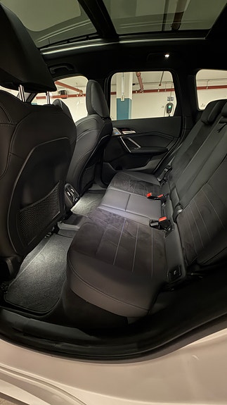 BMW iX1 16 of 30