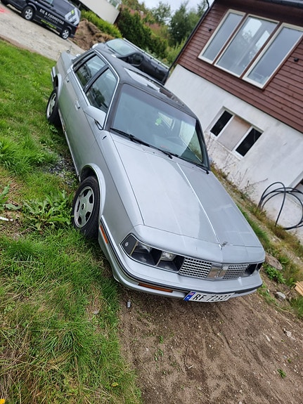 Oldsmobile Cutlass 8 of 30