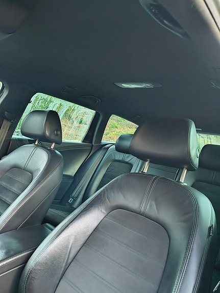 Volkswagen Passat 17 of 25