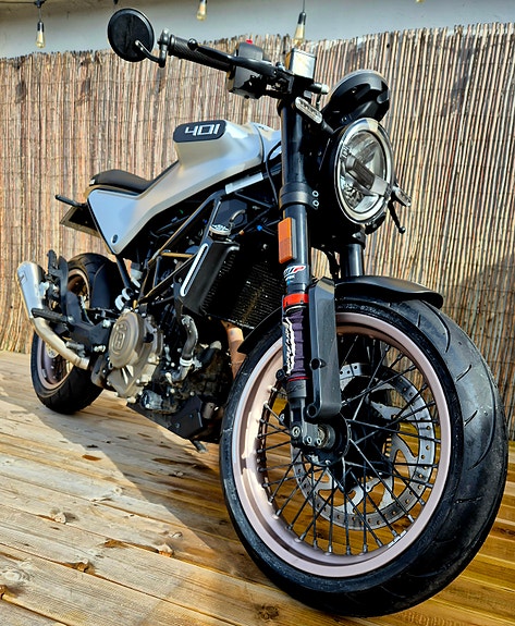 Husqvarna Vitpilen 401 5 of 19