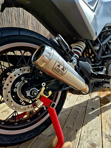 Husqvarna Vitpilen 401 15 of 19