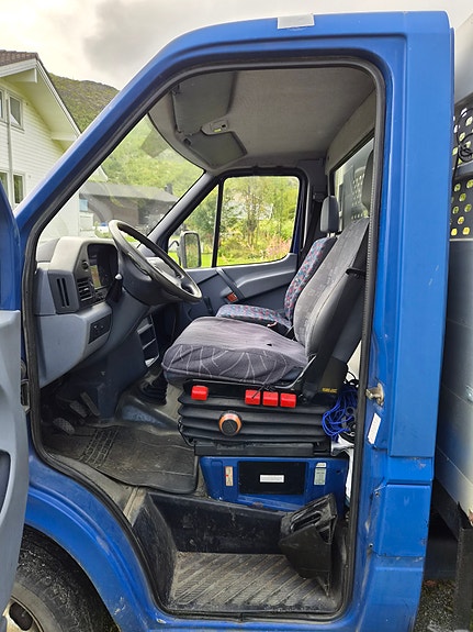 Mercedes-Benz Sprinter 412 10 of 18