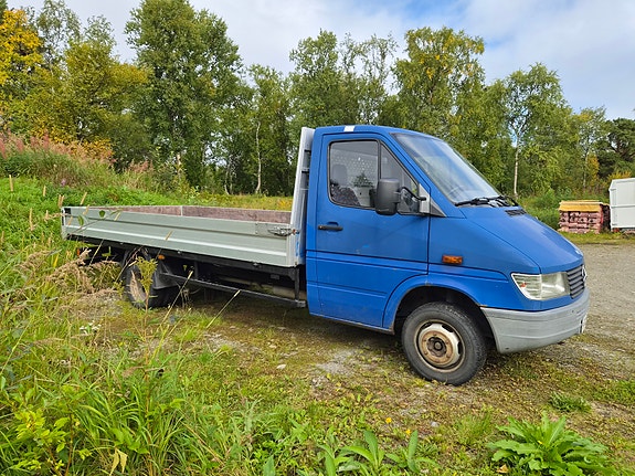Mercedes-Benz Sprinter 412 5 of 18