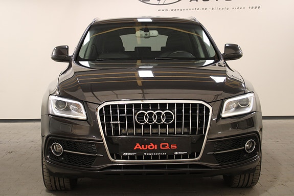 Audi Q5 2 of 30