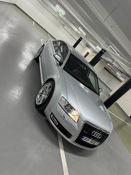 Audi A8 11 of 26