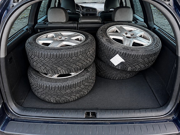 Volvo V70 5 of 10