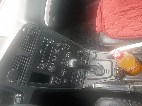 Volvo XC70 4 of 9