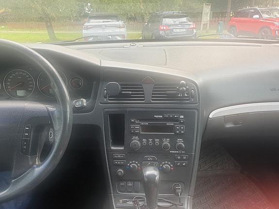 Volvo XC70 5 of 9