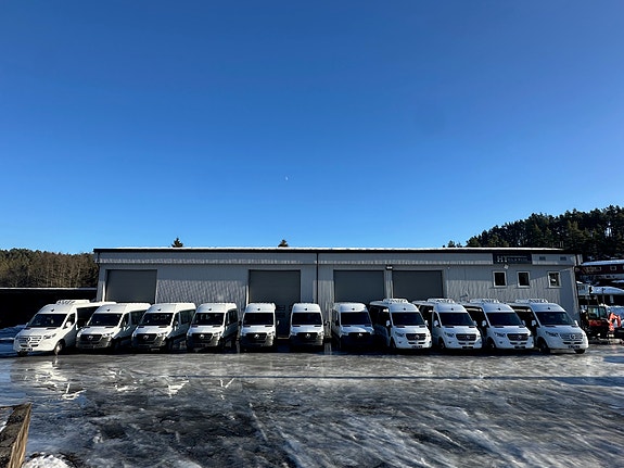 Ford Transit 16-seter, Automat, Rullestol, Xenon, 2 x varmer, El. skyvedør ++ 25 of 25