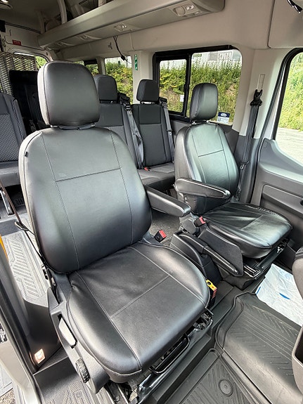 Ford Transit 16-seter, Automat, Rullestol, Xenon, 2 x varmer, El. skyvedør ++ 13 of 25