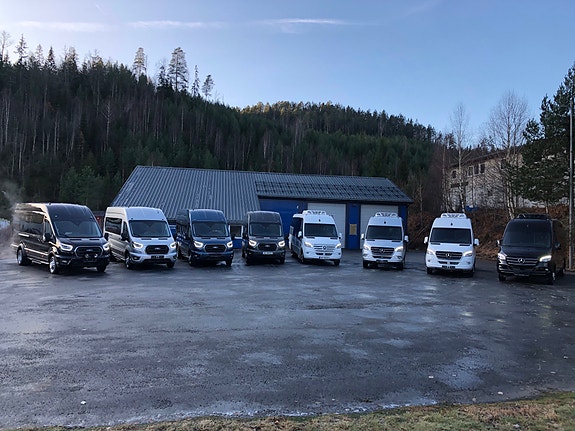 Ford Transit 16-seter, Automat, Rullestol, Xenon, 2 x varmer, El. skyvedør ++ 24 of 25