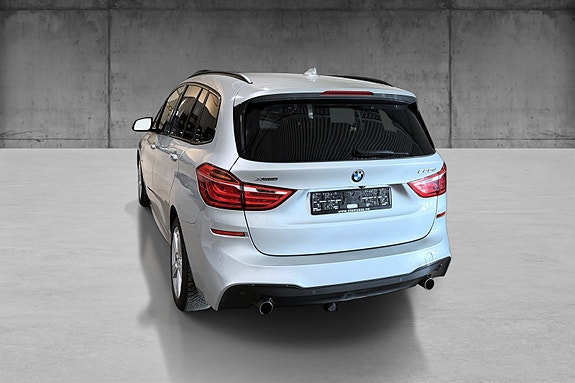 BMW 220d 5 of 23