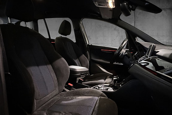 BMW 220d 14 of 23
