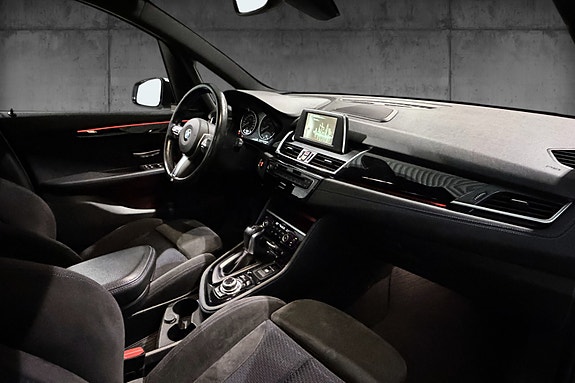 BMW 220d 13 of 23