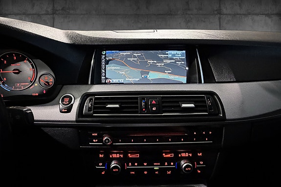 BMW 525d 28 of 30