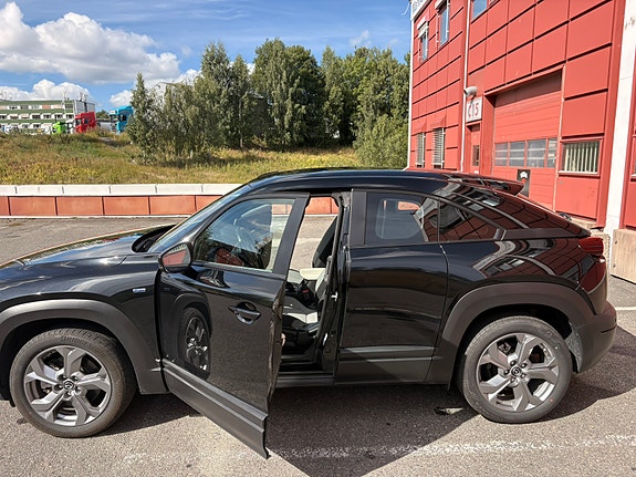 Mazda MX-30 15 of 30