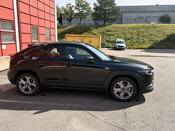 Mazda MX-30 4 of 30