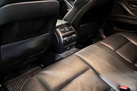 BMW 520d 6 of 7
