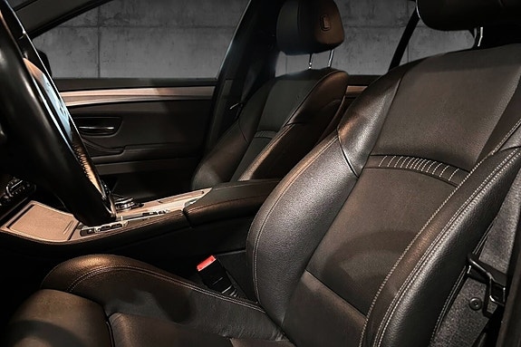 BMW 520d 5 of 7