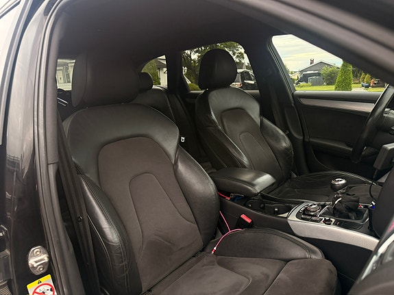 Audi A4 21 of 30