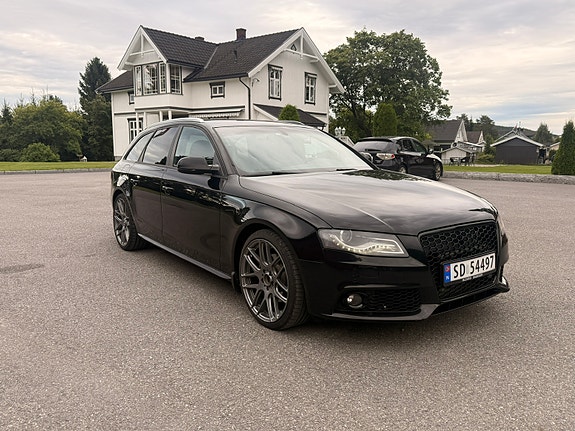 Audi A4 7 of 30
