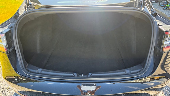 Tesla Model 3 6 of 11