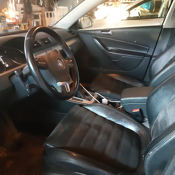 Volkswagen Passat 5 of 5