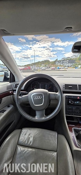 Audi A4 10 of 30