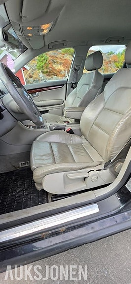 Audi A4 23 of 30