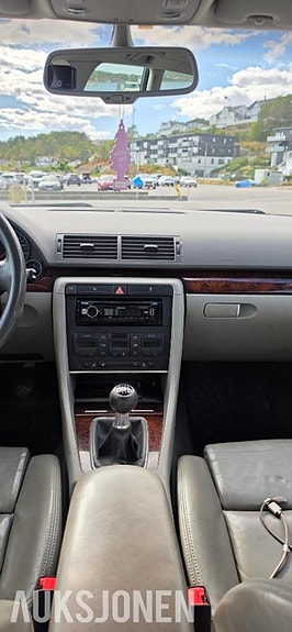 Audi A4 11 of 30