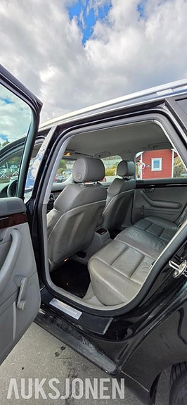 Audi A4 25 of 30