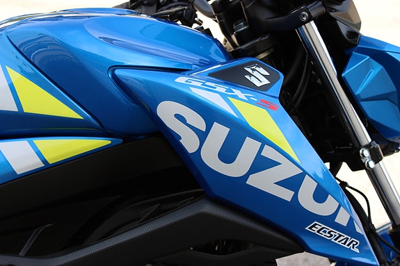 Suzuki GSX-S 125 ABS 10 of 22