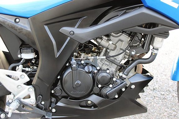 Suzuki GSX-S 125 ABS 12 of 22