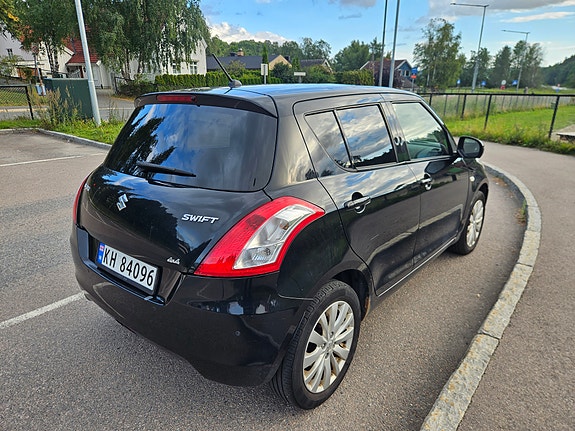 Suzuki Swift 4 of 16