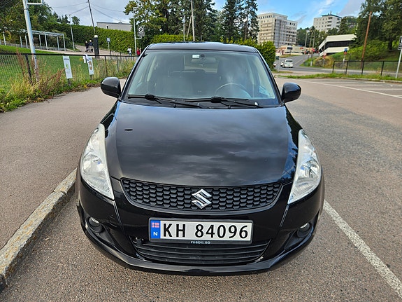 Suzuki Swift 7 of 16