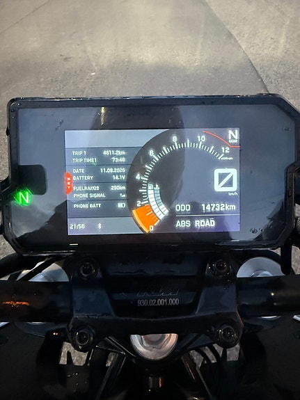 KTM 390 Duke Quickshifter+ 11 of 12