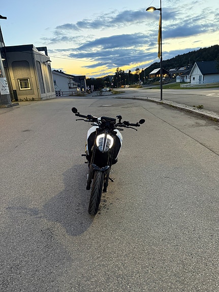 KTM 390 Duke Quickshifter+ 9 of 12