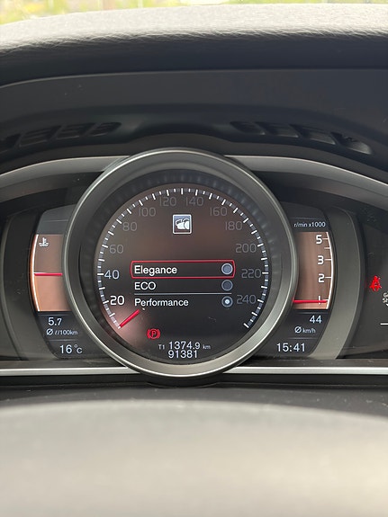 Volvo V40 21 of 21