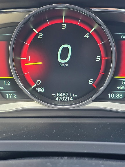 Volvo V60 3 of 12