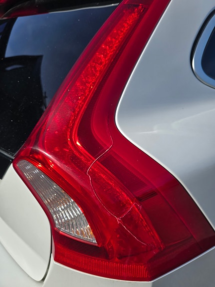 Volvo V60 8 of 12