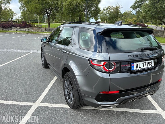 Land Rover Discovery Sport 4 of 30