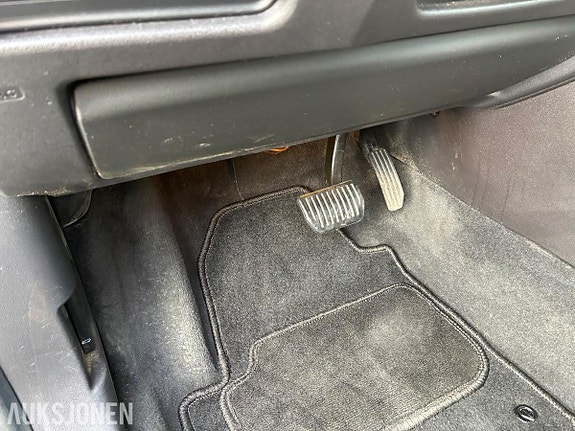 Land Rover Discovery Sport 15 of 30