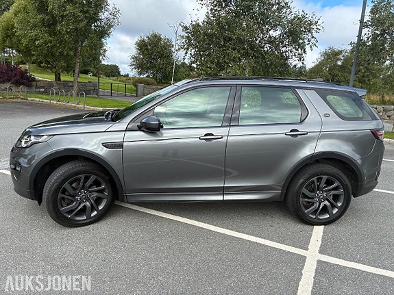 Land Rover Discovery Sport 9 of 30
