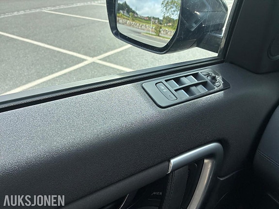 Land Rover Discovery Sport 10 of 30