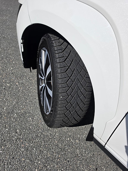 Hyundai Kona 2 of 16