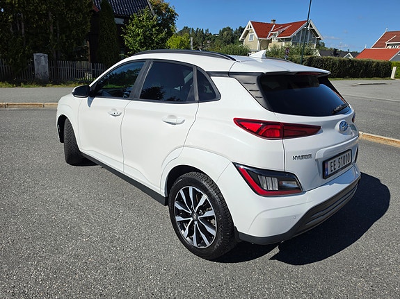 Hyundai Kona 4 of 16