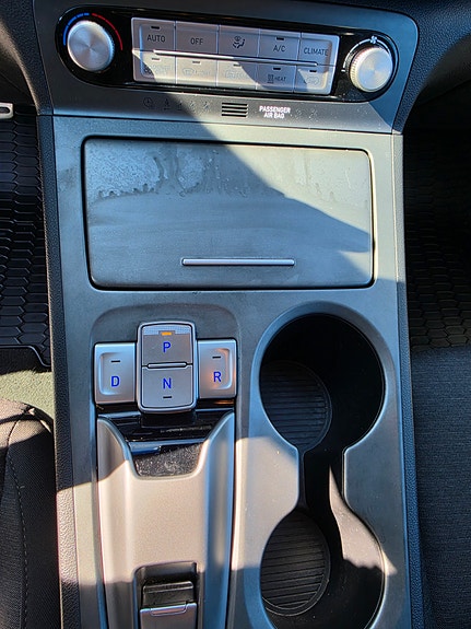 Hyundai Kona 14 of 16